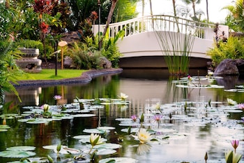 Hotel Exterior at Fairmont Kea Lani Maui