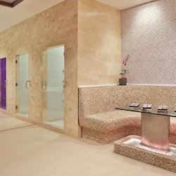 Couples treatment rooms, sauna, steam room, body treatments, mud baths