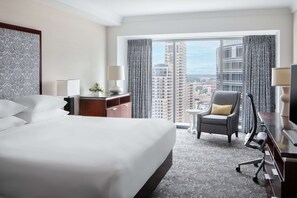 Ropa de cama de alta calidad y camas con pillow-top 