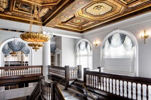 Ballroom - Amway Grand Plaza, Curio Collection by Hilton (Grand Rapids)