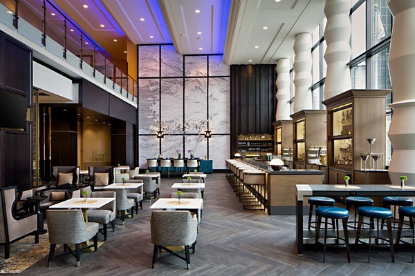 4 restaurants; breakfast, lunch, and dinner served