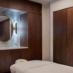Couples treatment room(s), sauna, body treatments, aromatherapy