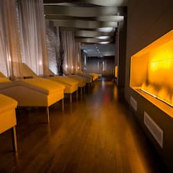 Couples treatment rooms, body treatments, aromatherapy