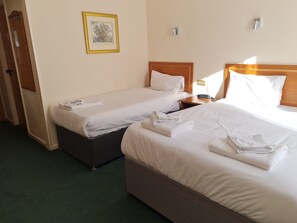 Room - Superior Hotel (Dudley)