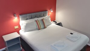 Room - Superior Hotel (Dudley)