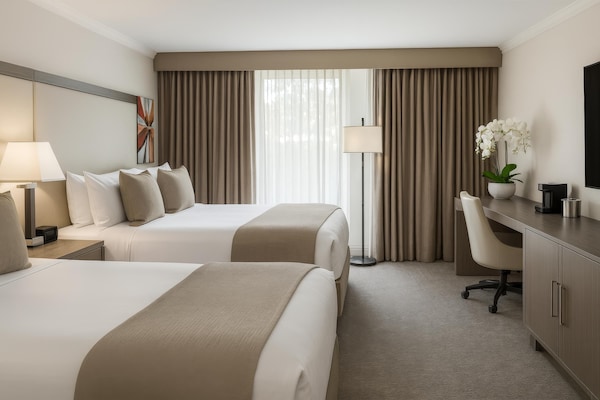 Pillow-top beds, in-room safe, desk, laptop workspace