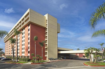Ontario Airport Hotel & Conference Center