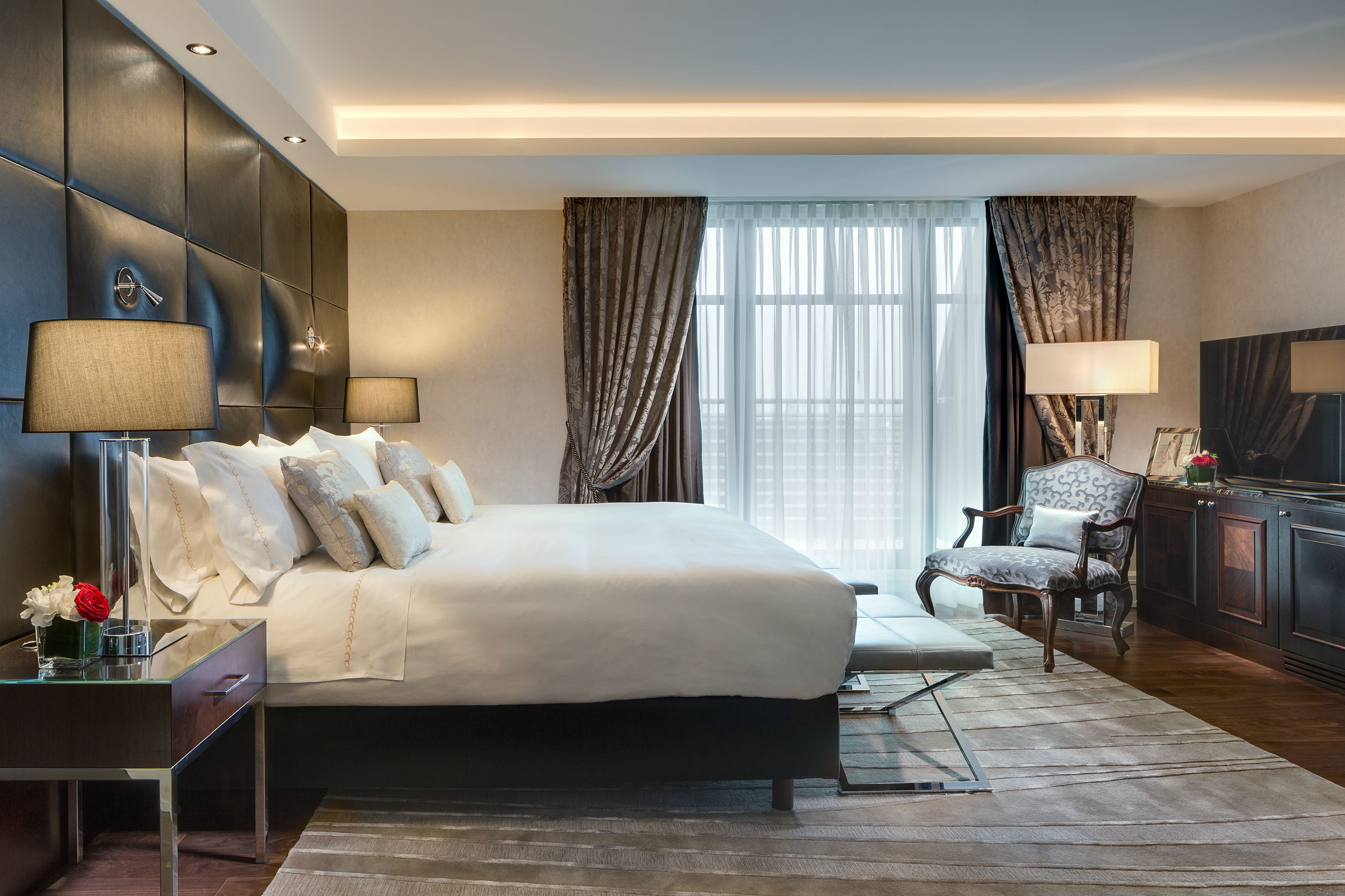 egyptian cotton sheets, premium bedding, down duvets, free minibar