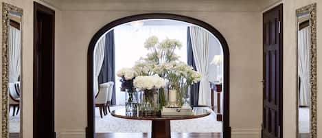 Presidential Suite | Egyptian cotton sheets, premium bedding, down duvets, free minibar
