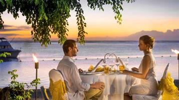5 Restaurants; Frühstück, Mittagessen und Abendessen werden serviert