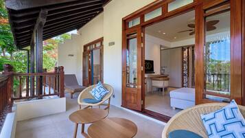 Suite, 1 King-Bett, Balkon, Gartenblick (Prestige) | Ausblick vom Zimmer