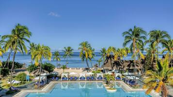 Outdoor pool, pool umbrellas, pool loungers