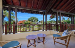 스위트, 킹사이즈침대 1개, 발코니, 정원 전망 (Prestige) | 객실에서 보이는 전망