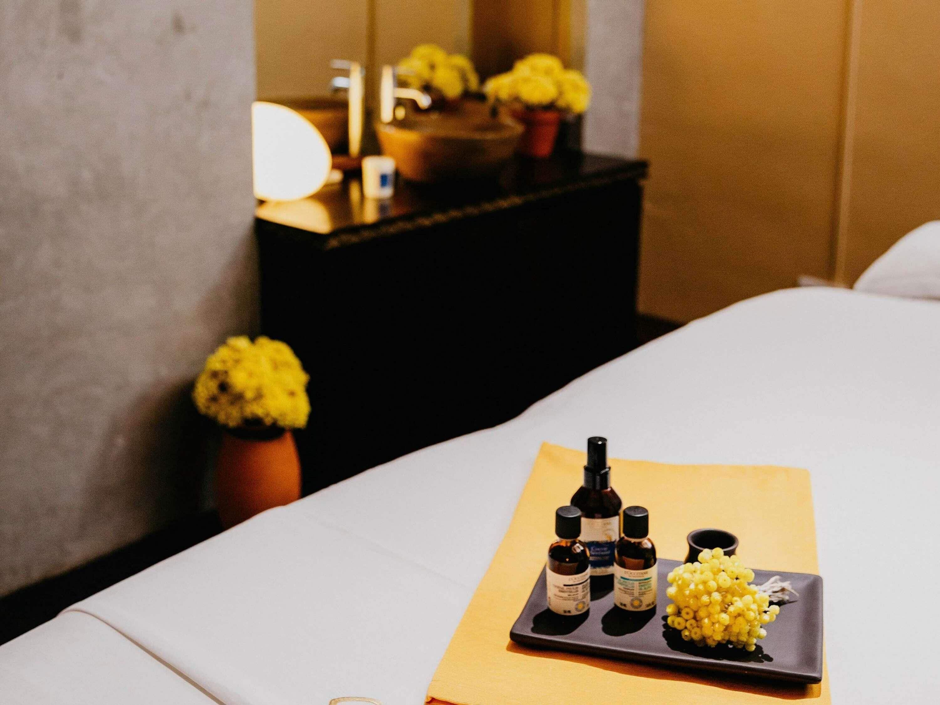 Turkish bath/hammam, body treatments, aromatherapy, body wraps