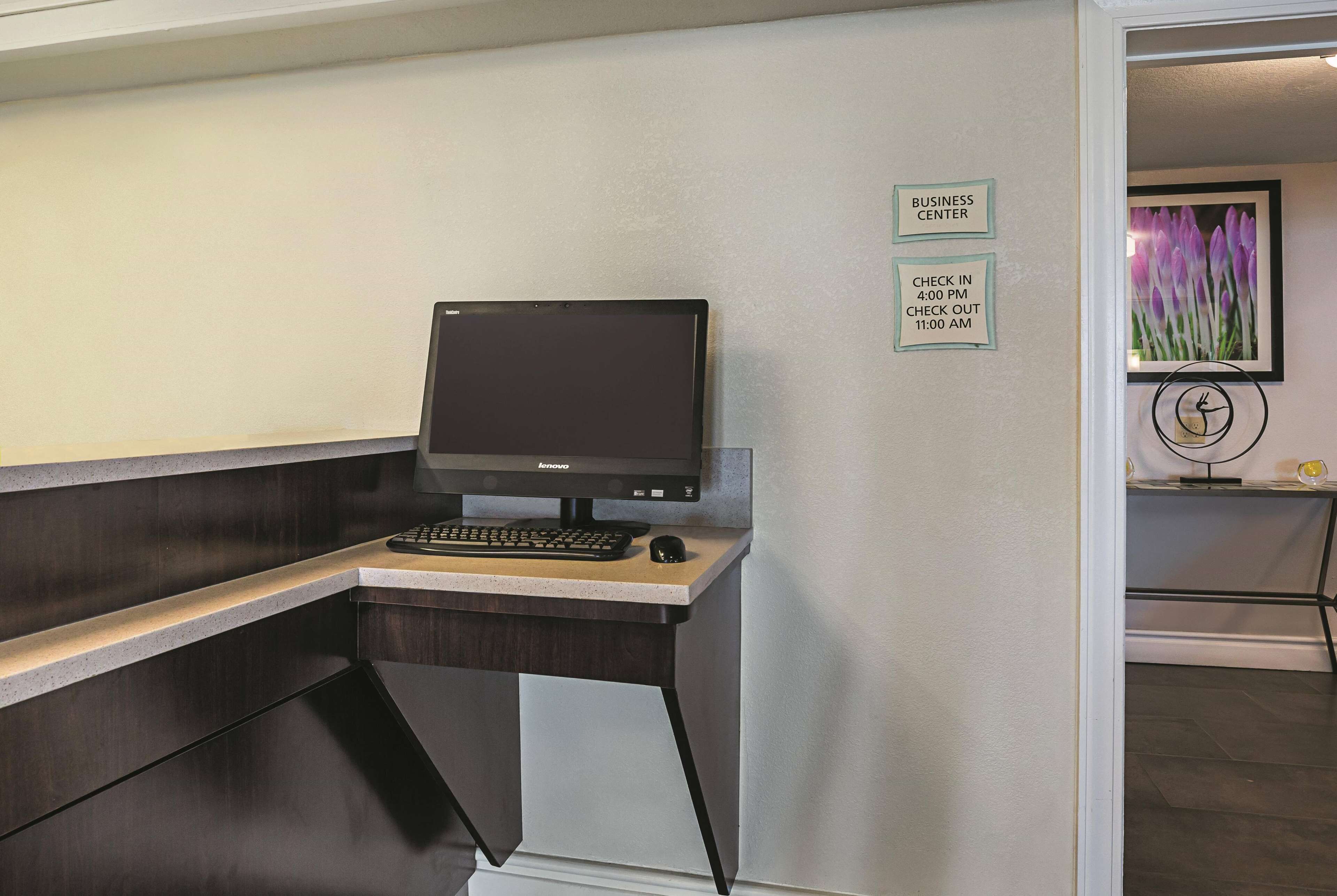 Foto - Wingate by Wyndham Galveston Beachfront at the Seawall