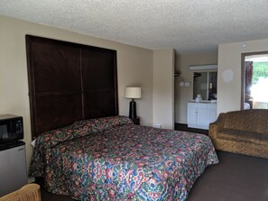 1 bedroom, desk, free WiFi, wheelchair access
