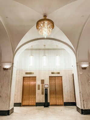 Lobby - The St. Anthony, A Luxury Collection Hotel, San Antonio (San Antonio)