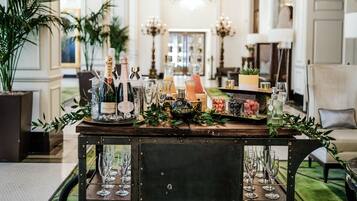 Bar (en la propiedad)