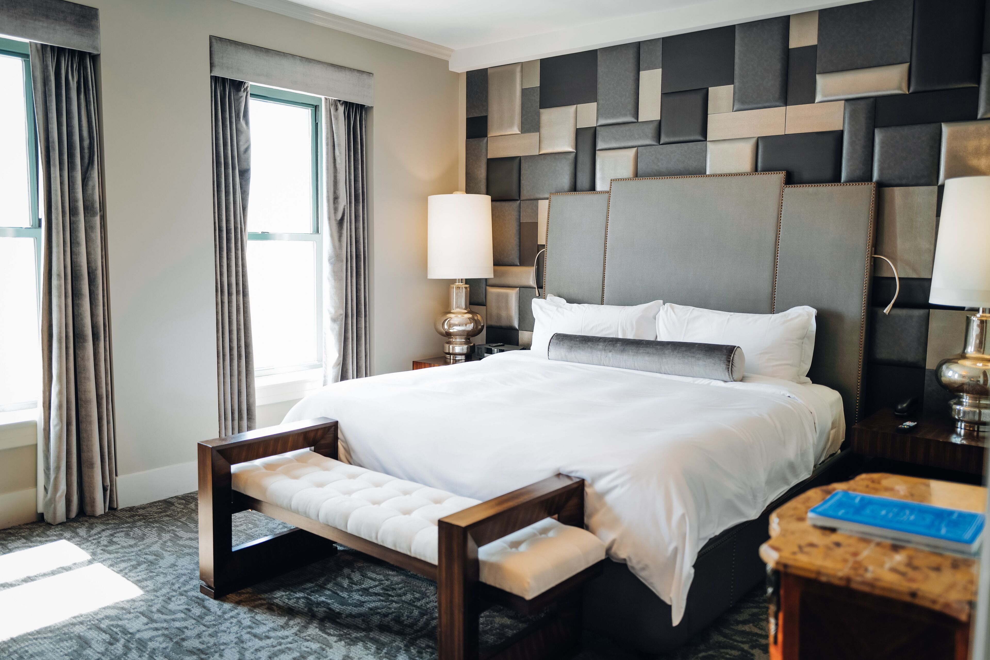 Photo - The St. Anthony, a Luxury Collection Hotel, San Antonio