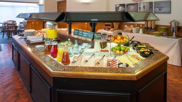 Daily full breakfast (GBP 16.95 per person)