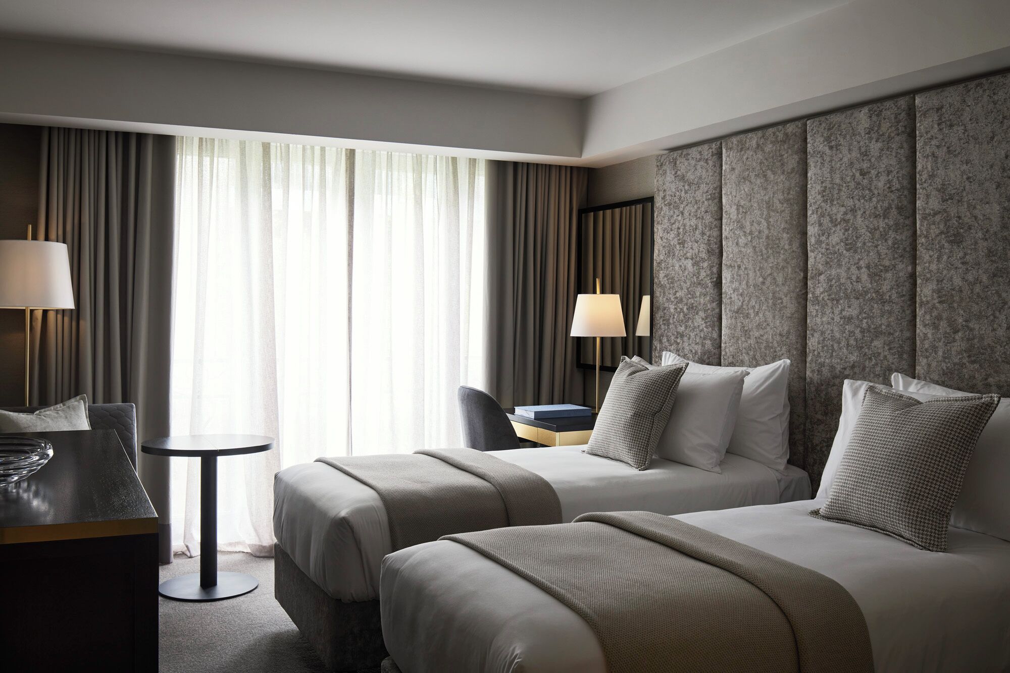 classic room | premium bedding, pillow-top beds, minibar, in-room safe