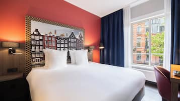 Comfort-dobbeltværelse | Minibar, pengeskab på værelset, skrivebord, strygejern/strygebræt