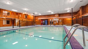 Piscine intérieure