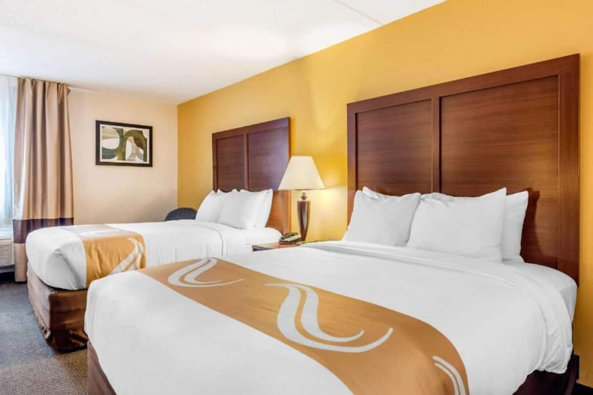 In-room safe, individually furnished, desk, iron/ironing board