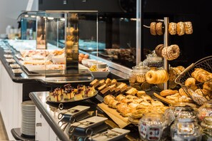 Daily buffet breakfast (EUR 20 per person)