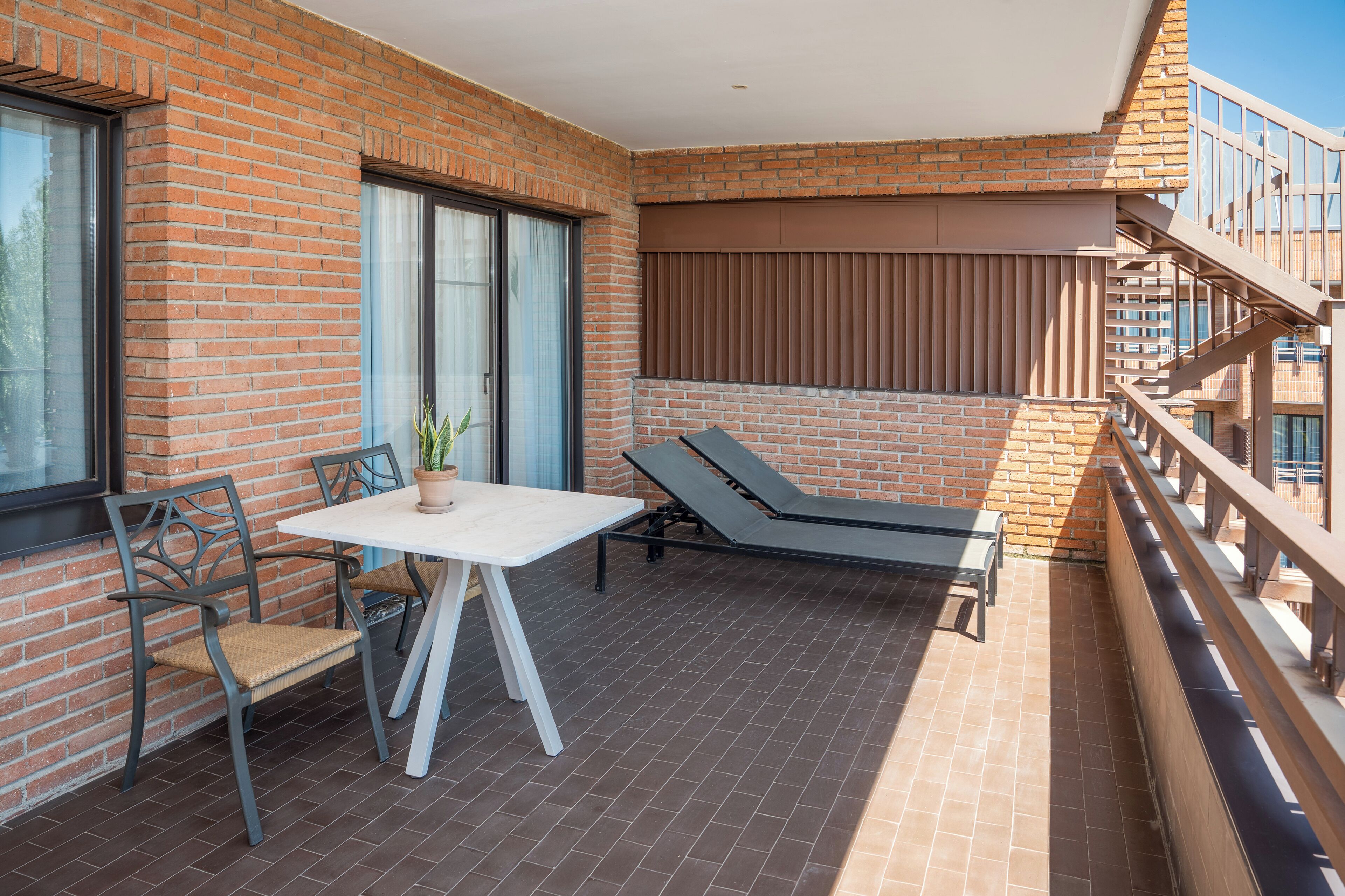 suite, terrace | 1 bedroom, down duvets, minibar, in-room safe