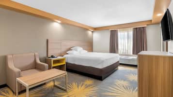 Standard Room, 1 King Bed, Non Smoking | Desk, laptop workspace, blackout curtains, iron/ironing board