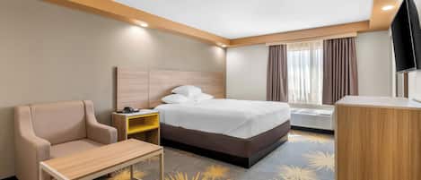 Standard Room, 1 King Bed, Non Smoking | Desk, laptop workspace, blackout curtains, iron/ironing board