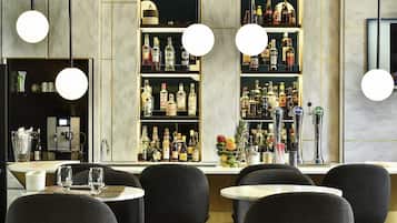Bar (en la propiedad)