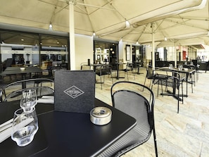 Bar (di properti)