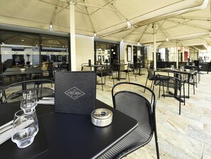 Bar (di properti)