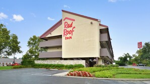 Exterior - Red Roof Inn Louisville Fair and Expo (Louisville)