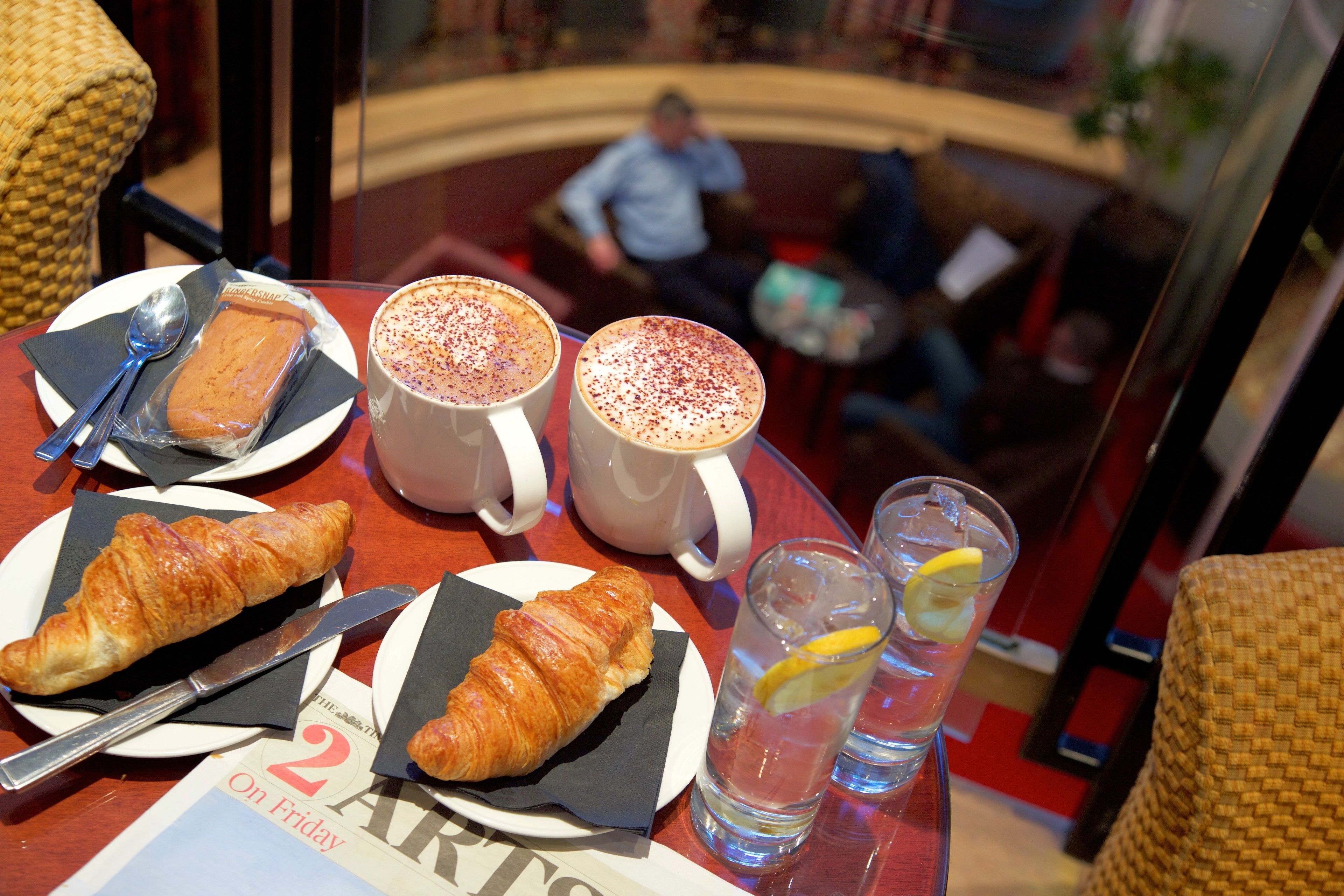 每日供應外賣早餐 (每人 GBP16.95)