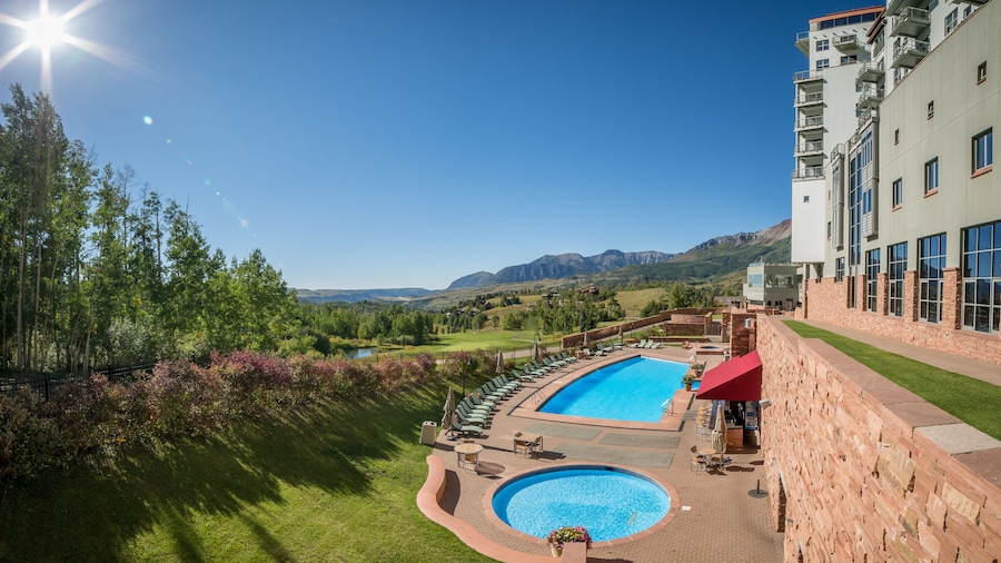 The Peaks Resort and Spa