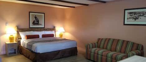 Chambre Confort | Rideaux occultants, chambres insonorisées, fer et planche à repasser