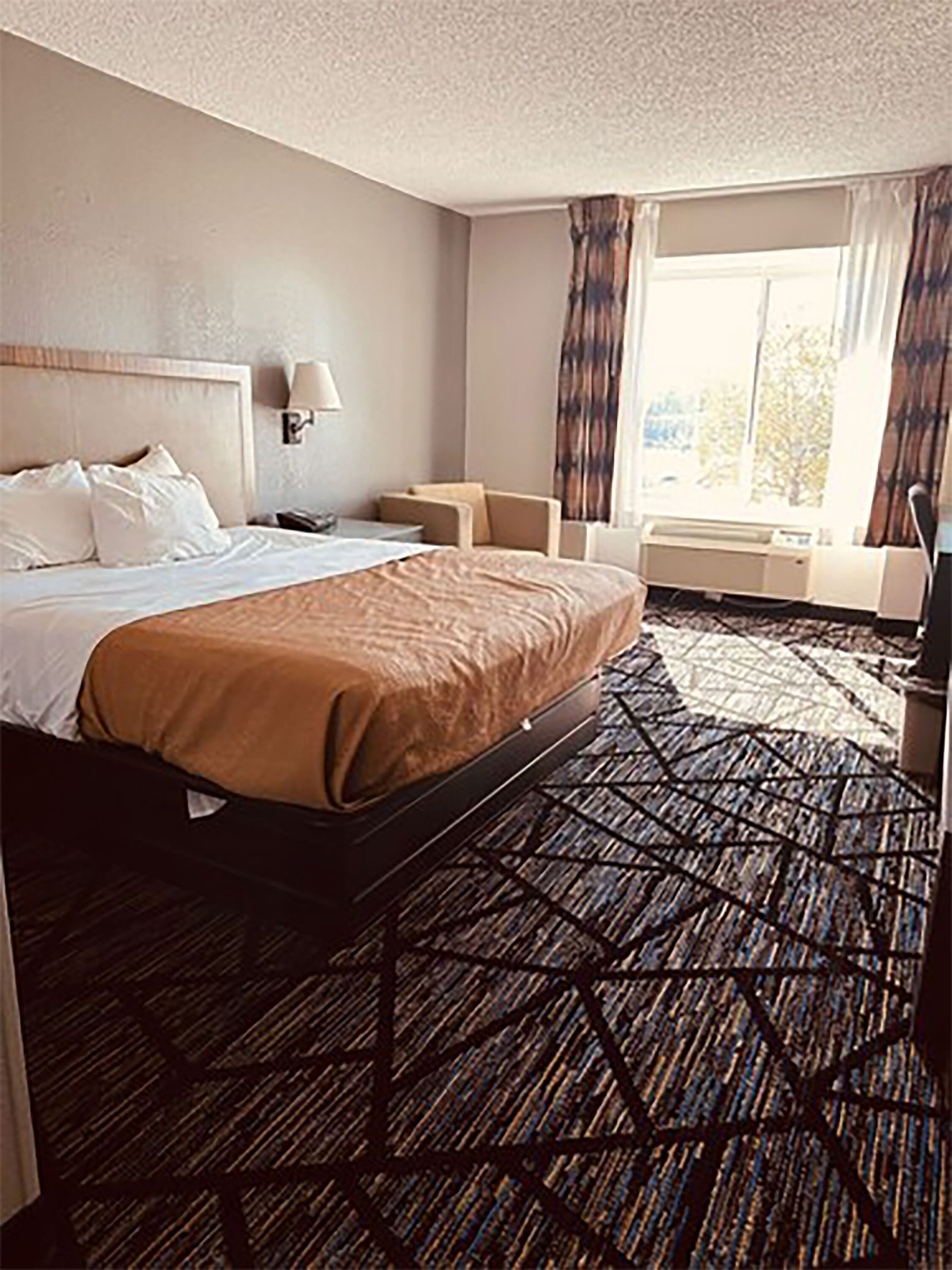 Photo - BlissPoint Inn Northwest Indianapolis
