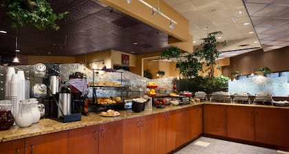 Ramada by Wyndham Toms River