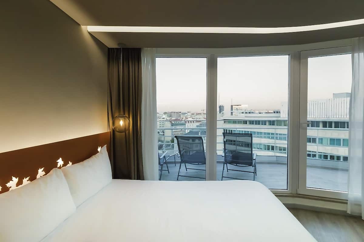 Superior Room, 1 Double Bed, Balcony