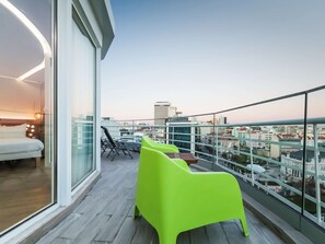 Superior Room, 1 Double Bed, Balcony | Premium bedding, down comforters, Select Comfort beds, in-room safe