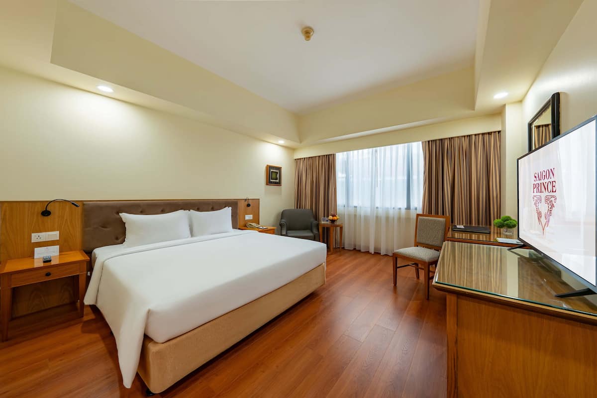 Premier Double or Twin Room | Down comforters, pillowtop beds, minibar, in-room safe