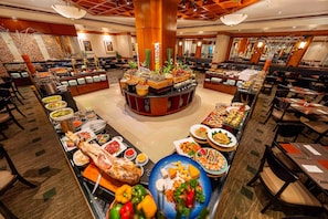 Buffet - Saigon Prince Hotel (Ho Chi Minh City)