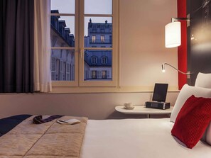 Privilege, Habitación, 1 cama doble | Ropa de cama de alta calidad, minibar, caja fuerte