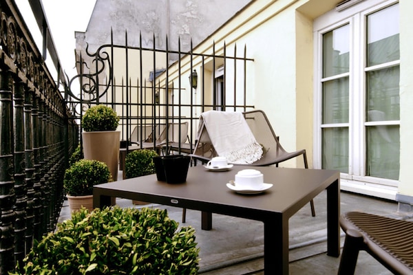 Literie de qualité supérieure, minibar, coffres-forts dans les chambres