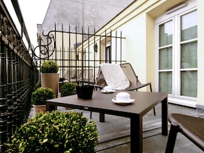 Premium bedding, minibar, in-room safe, individually furnished