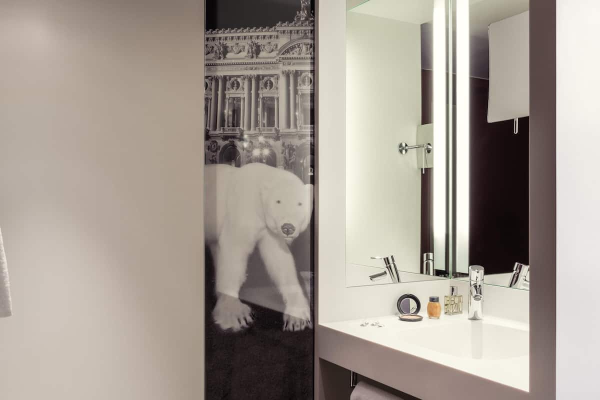 Biancheria da letto di alta qualità, minibar, una cassaforte in camera