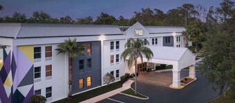 Spark by Hilton Tampa Brandon